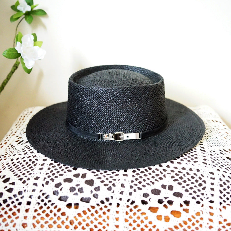 Black straw flat hat for women in summer sun protection and sun protection on the beach woven straw hat with wide brim